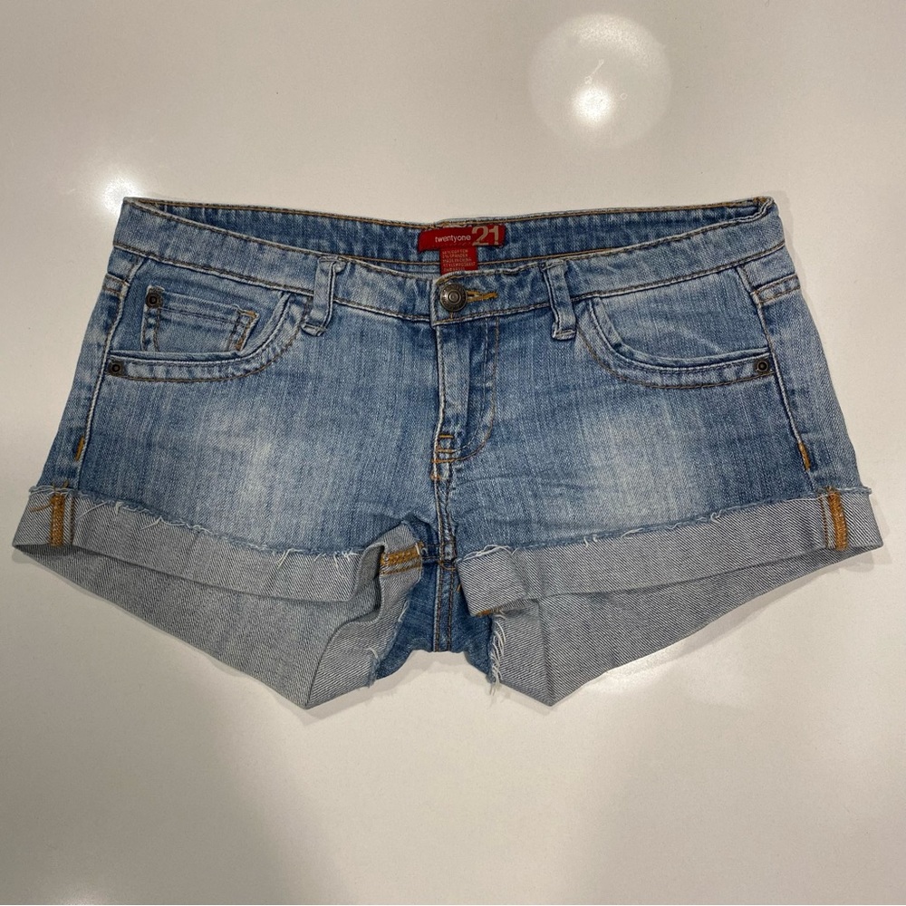 Forever 21 Distressed Jean Denim Shorts, Size 28